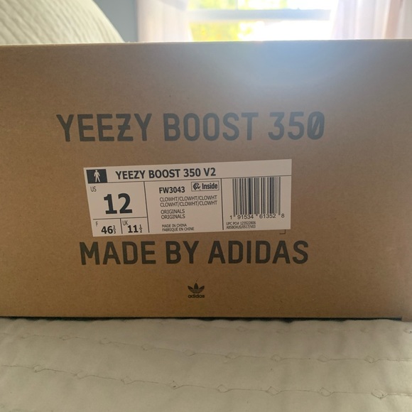 Yeezy 350 V2 size 12 willing to negotiate! - Picture 8 of 8